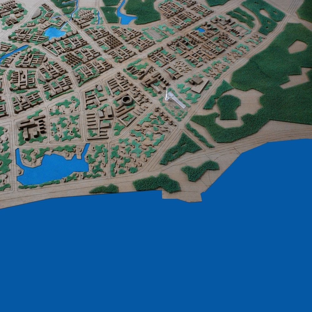 **context**

located on the south corner of the future built environment, the site is surrounded by 2 main landscapes. 
* the sea and the green parks on a side.
* the future economic zone on another side.

(link: https://christianbeck.com/work/urban/project1/image:christian-beck-u135-birdview-model16 text: *visit: U135-economic zone*)